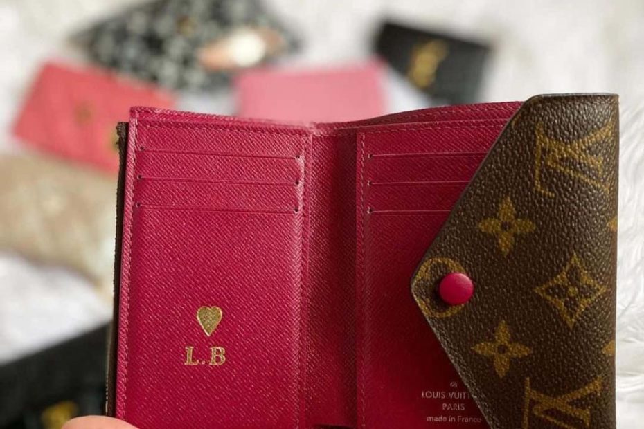 Cập Nhật 78+ Về Louis Vuitton Hot Stamping Options Hay Nhất -  Cdgdbentre.Edu.Vn