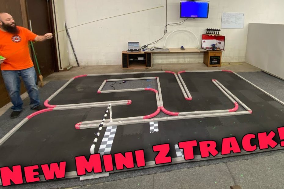 Building The Ultimate Mini Z Racetrack! - Youtube